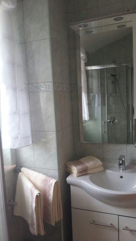 Apartments M&M Terzic Porec Ngoại thất bức ảnh